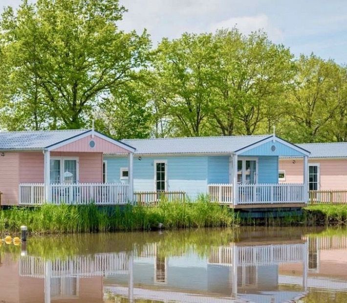 Kleurrijke chalets - DumoWood