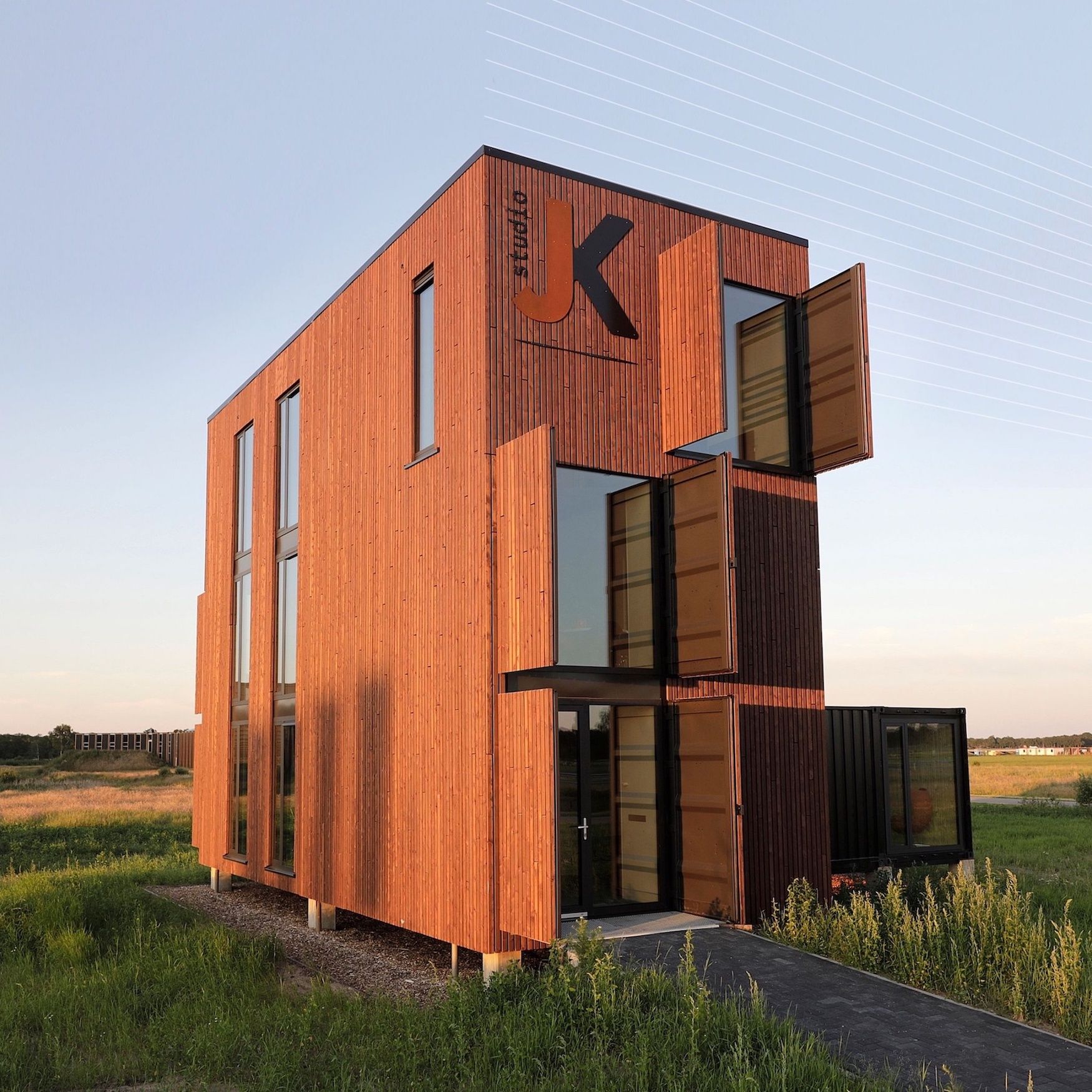 Zeecontainers - DumoWood